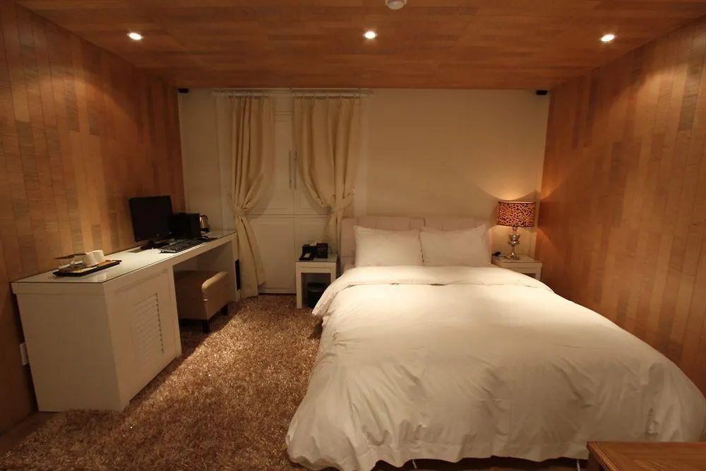 Hotel A7 Сеул